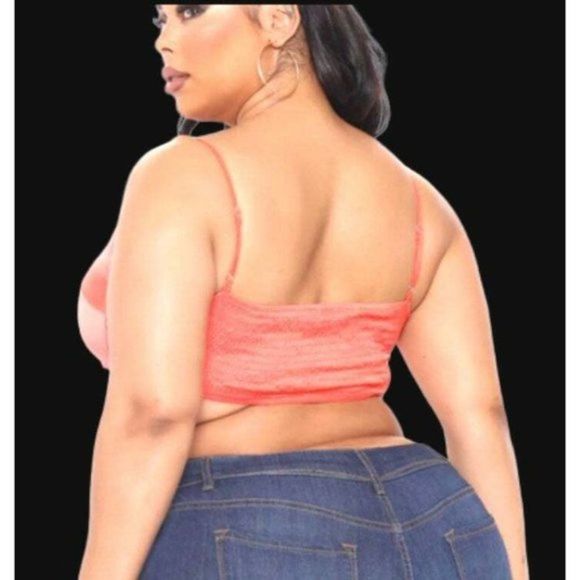 Crop Top - Picture 4 of 4